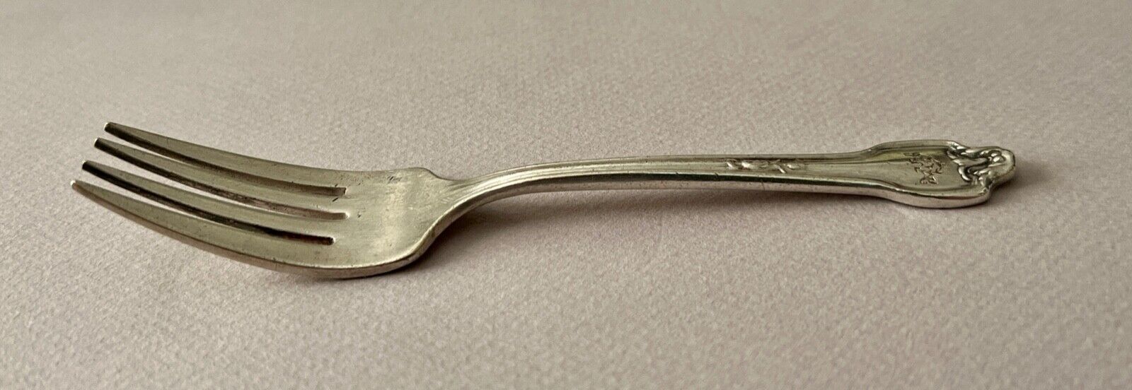 THE FONTAINEBLEAU Miami Beach 1954 Hotel Silverplate DESERT SALAD FORK Free Ship